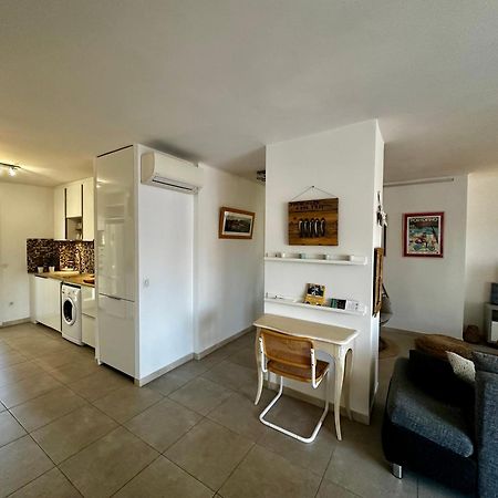 Cassis Village Options Parking And Baby Exterior photo