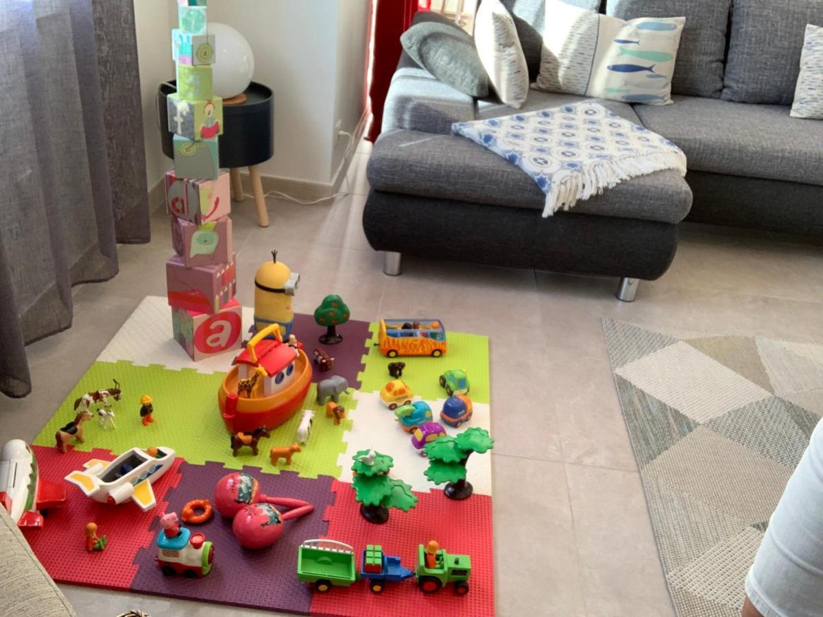 Cassis Village Options Parking And Baby Exterior photo